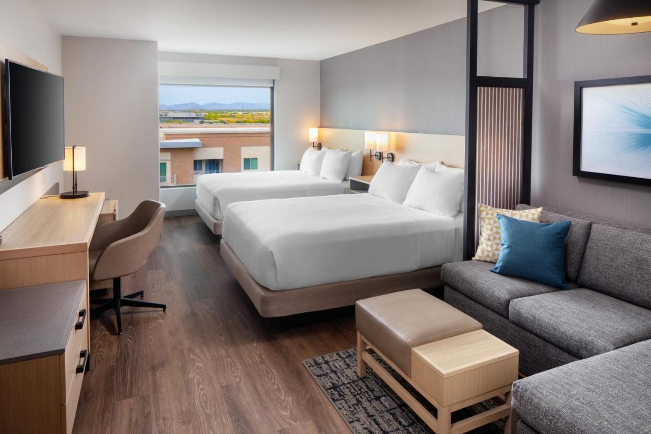 Hyatt Place Scottsdale North Exterior photo